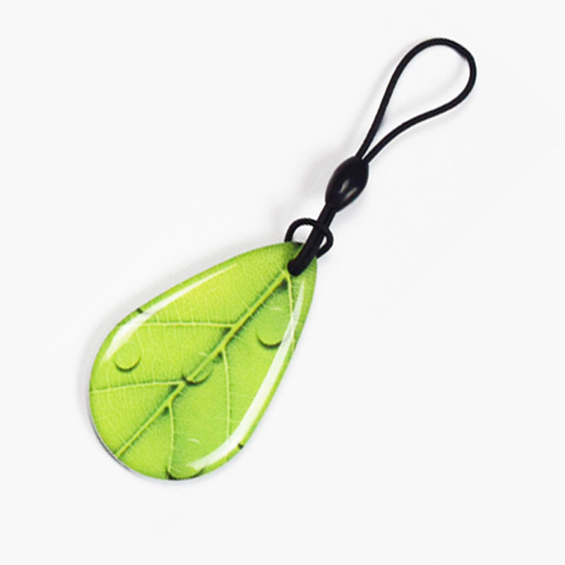 In che modo i portachiavi RFID migliorano la sicurezza di uffici ed edifici residenziali?